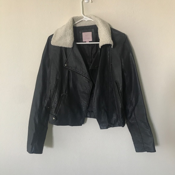 Romeo & Juliet Couture Jackets & Blazers - ROMEO AND JULIET GREY FAUX LEATHER JACKET